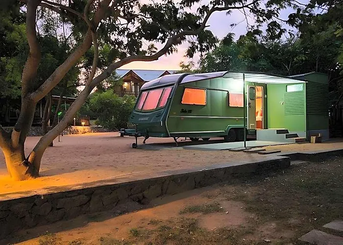 Yala Caravan Village Hotel