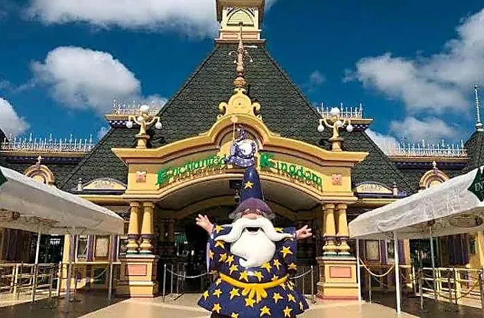 Le Diore'S 2Br Staycation Beside Enchanted Kingdom