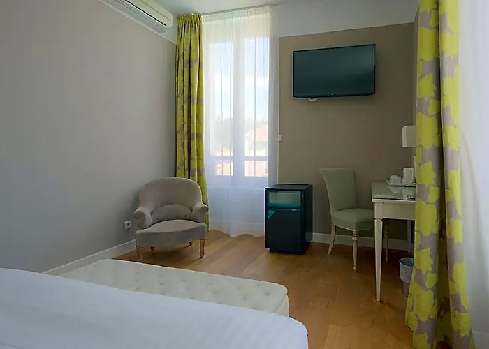 Hotel Le Renoir