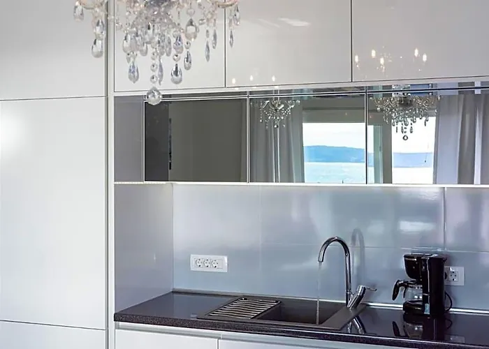Sea Vista Apartments Kastela
