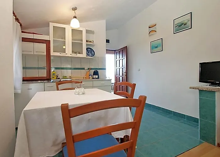 Apartment 1665