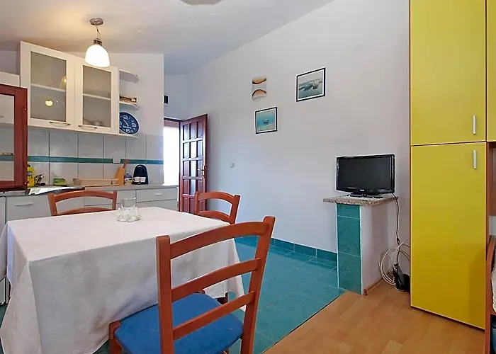 Apartment 1665