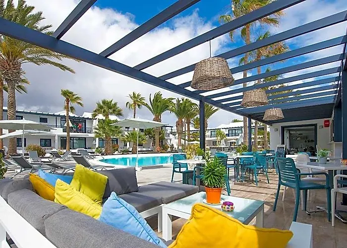 Apartamentos Playamar