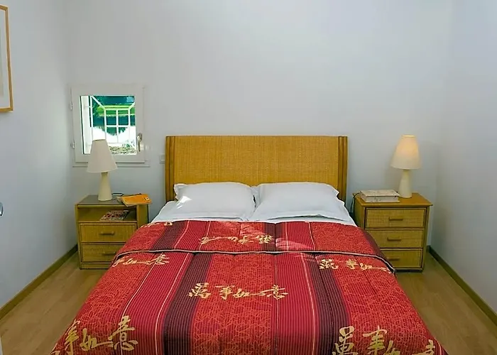 Peaceful Loire Stay With Garden