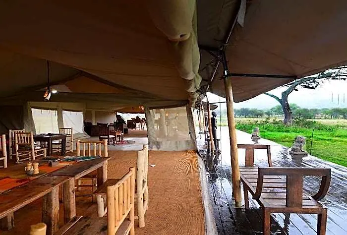 Asanja Africa Luxury Tent