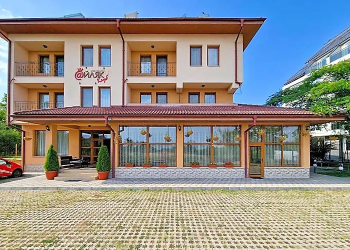 Айляк Клуб Хисаря