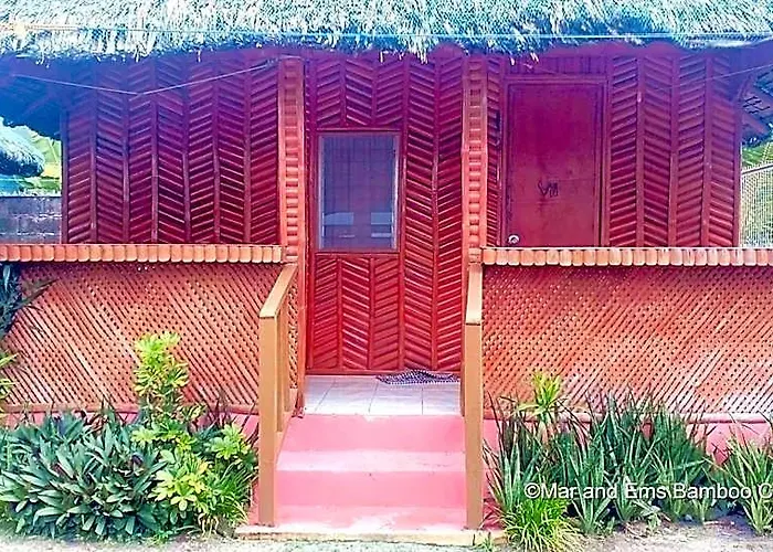 Pareja Tourist Inn