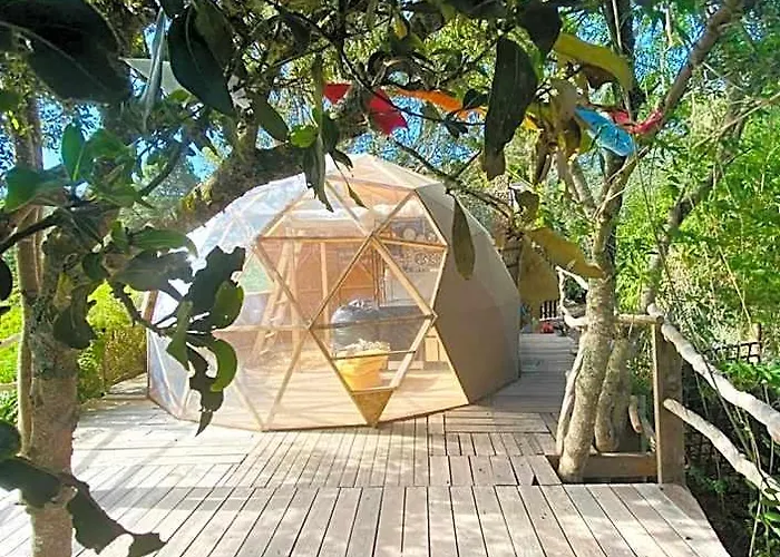 Eco-Resort Domo Maestra