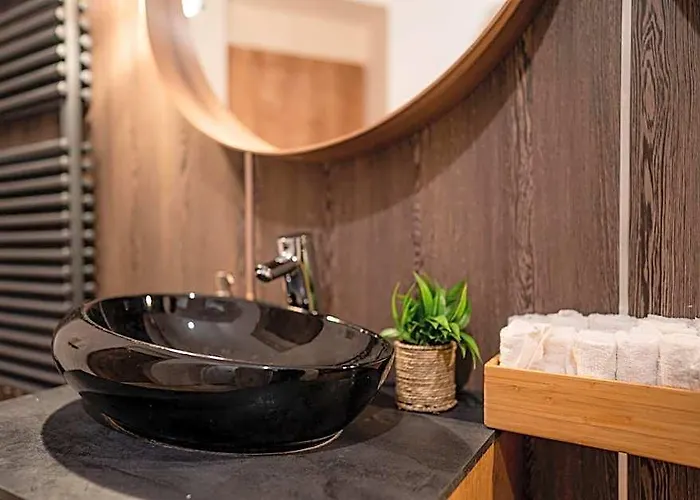 Aria Suites