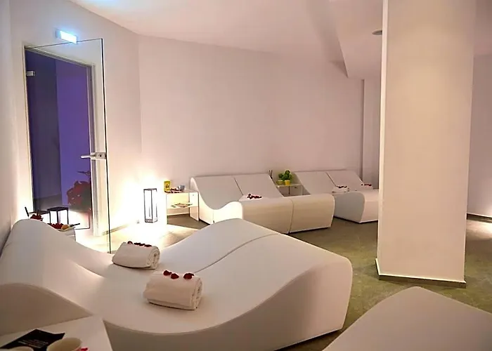 Resort La Battigia Beach & Spa