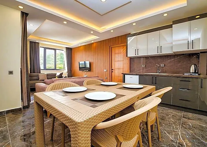 Laristone Suite Spa Hotel