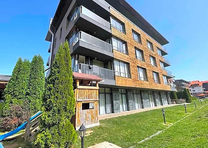Charming Comfortable Apartment At Cornelia Deluxe Residence With Free Pool And Spa