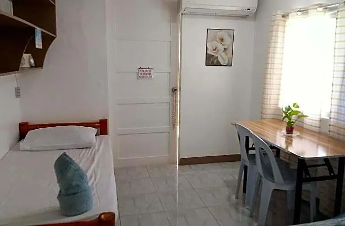 Okoy Guest House