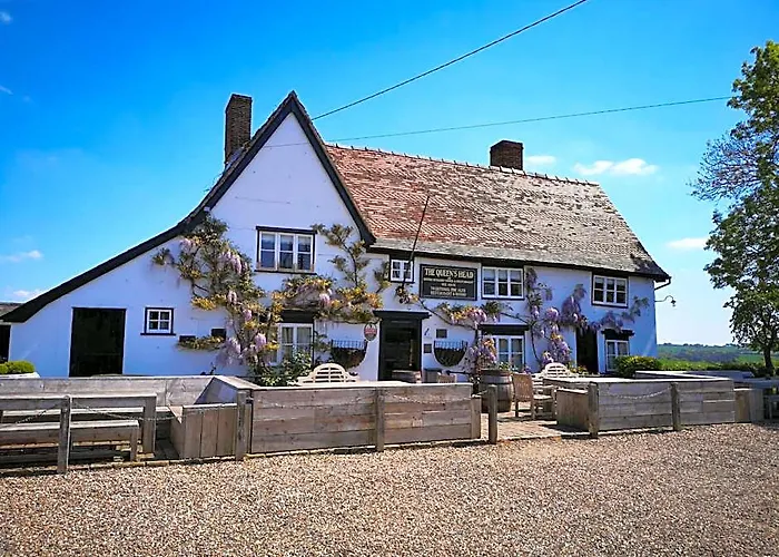 The Queen'S Head