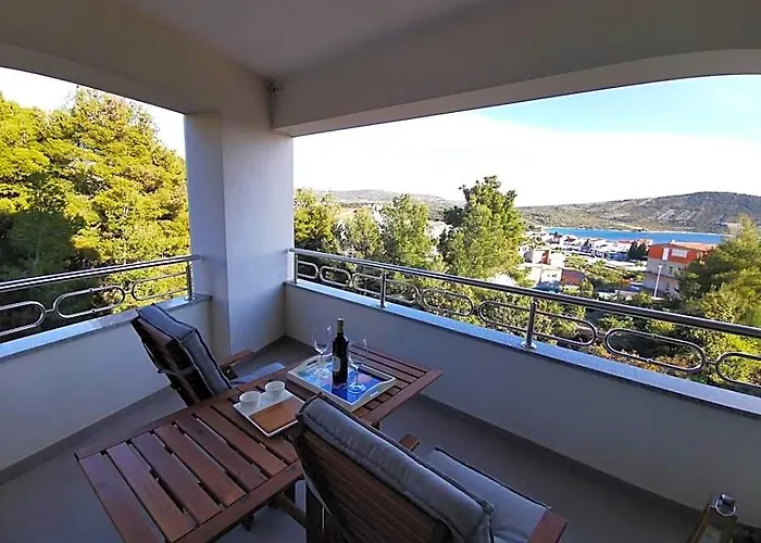 Apartment Pinia