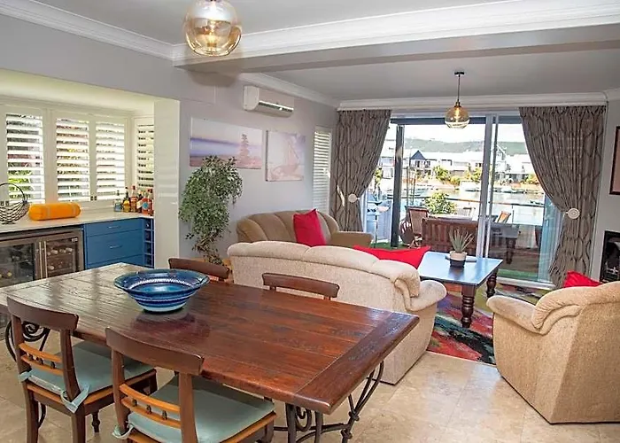 Waterfront 2 Bedroom Home With Mooring At Knysna Quays - Life On The Water