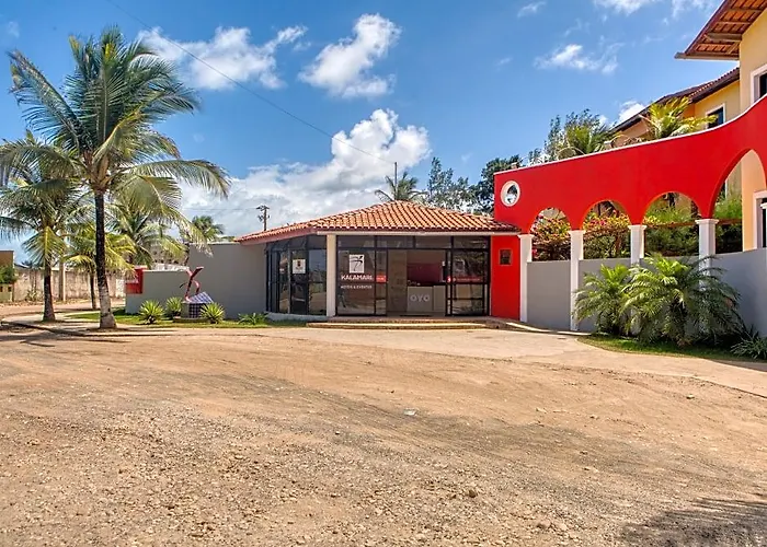 Oyo Kalamari Beach Hotel