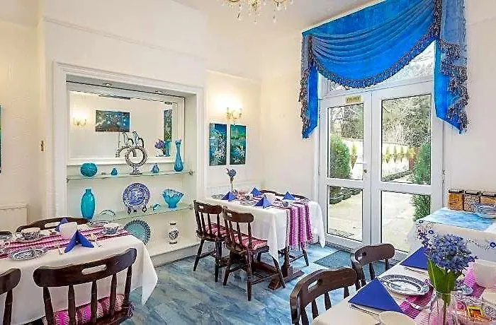 Arden Park Guest House