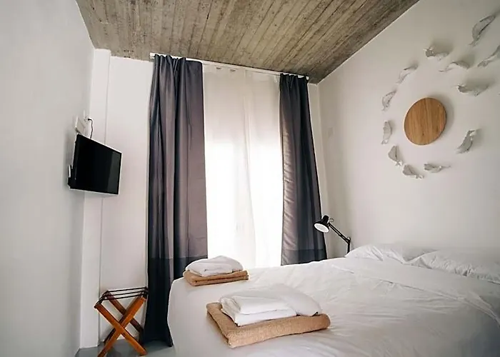 Mesanto Luxury Suites