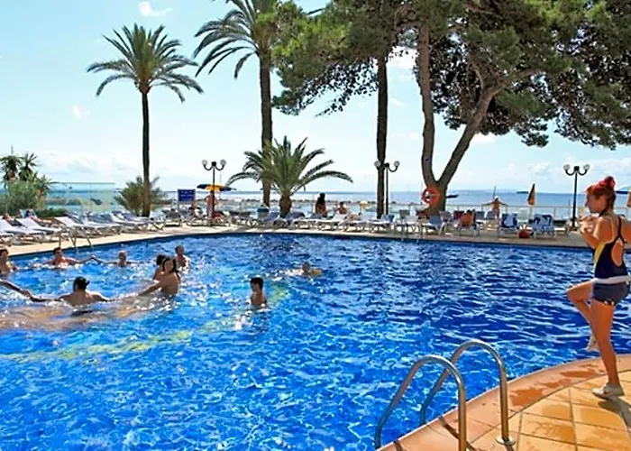 Sirenis Hotel Tres Carabelas & Spa