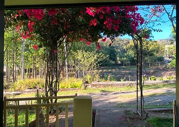 Lembah Rinjani Villa & Resto Syariah By Ecommerceloka