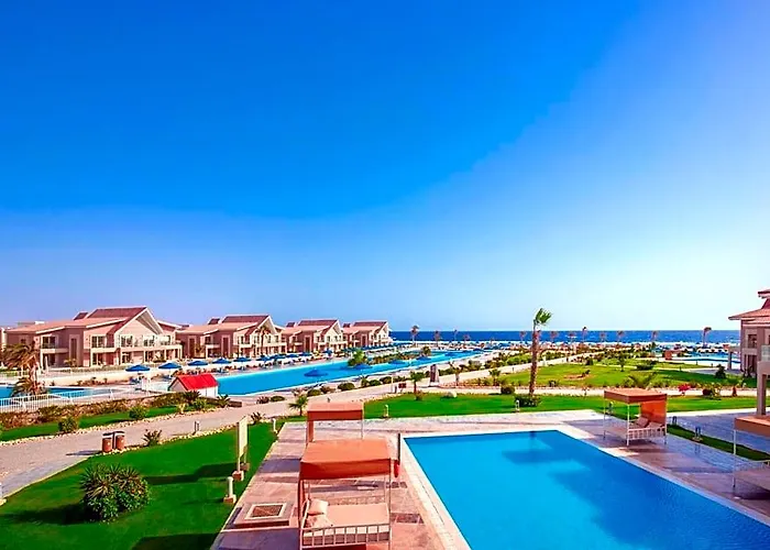 Pickalbatros Sea World Resort - Marsa Alam- "Aqua Park"
