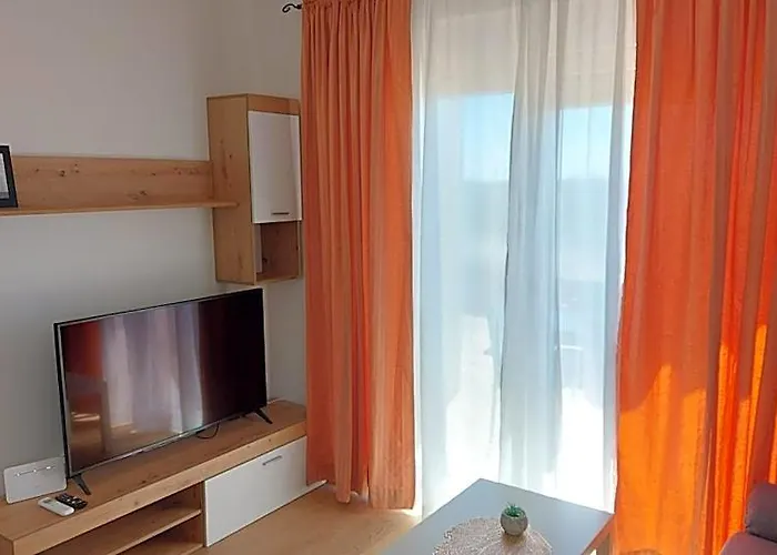 Apartment Eden