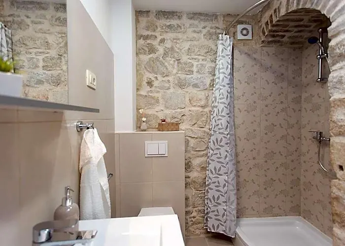Studio Apartman "Brce"