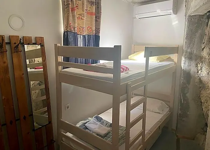 Hostel Omis