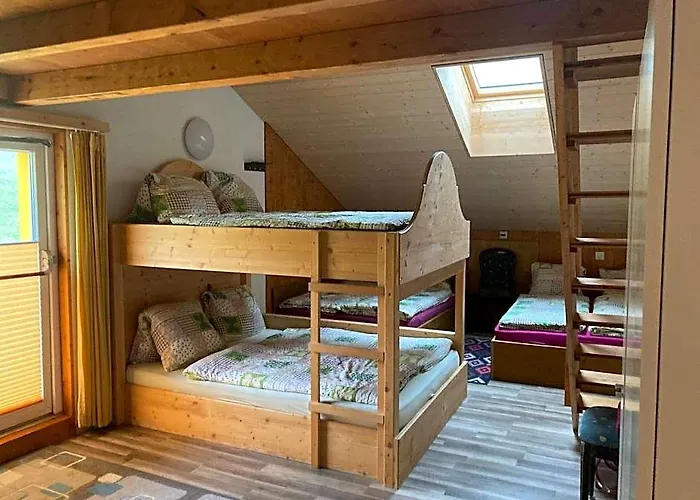 Ausflugs-Ski-Pistenhotel Klewenstock Auto Frei Mit Dem Mobiltelefon Bestellen Nur Mit Der Pendelbahn Erreichbar Auf 1600Muem
