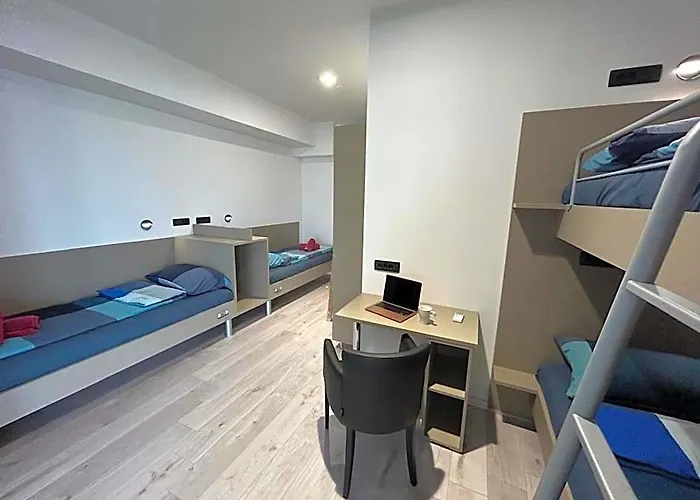 Hostelum