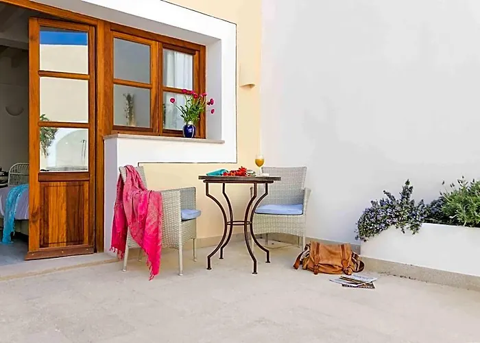 Staycatalina Boutique Hotel-Apartments
