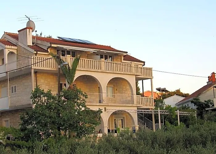 Villa Pape