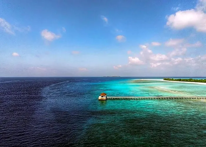 Hondaafushi Island Resort