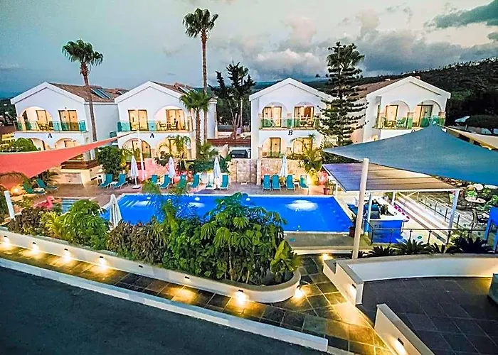 Latchi Escape Hotel And Suites