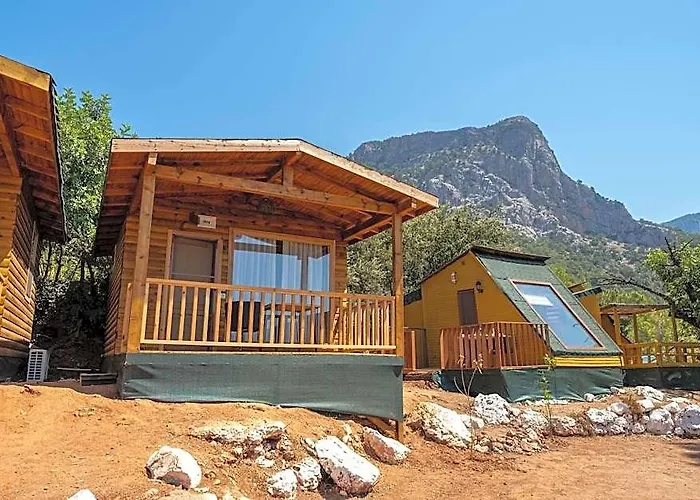 Goat Bungalow And Camping