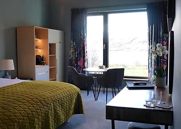 Stones Luxury B&B With Hot Tub And Self-Contained Rooms