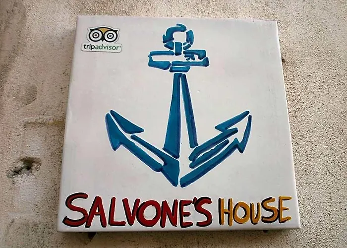 Salvone'S House B&B