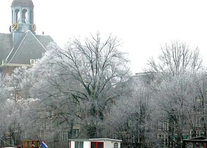 Houseboat Concordia B&B