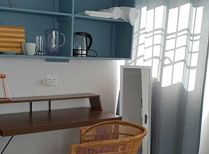 Emmaus Single Room