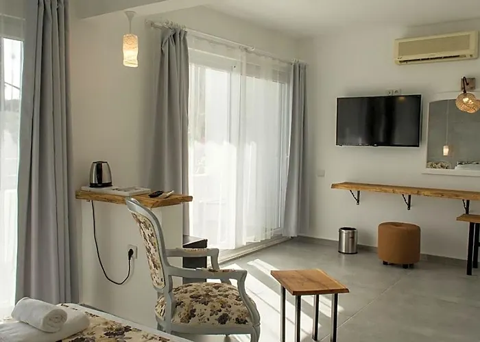 Hotel Pataros