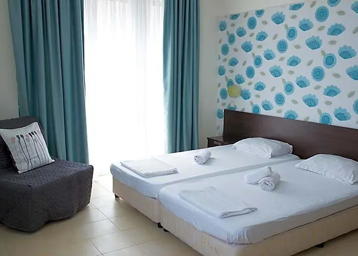 Ema Hotel