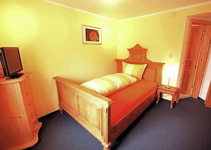 Gelber Loewe B&B Nichtraucherhotel