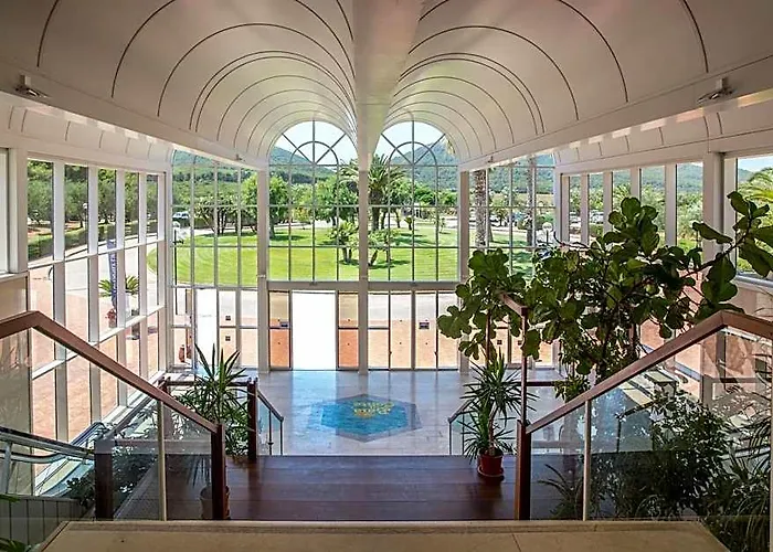 Hotel Baia Di Conte Club & Resort