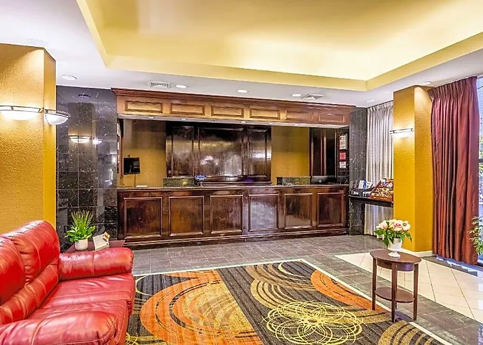 Rodeway Inn Central