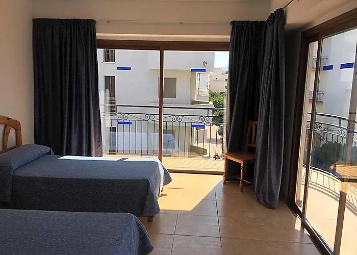 Hostal Residencia Nicolau