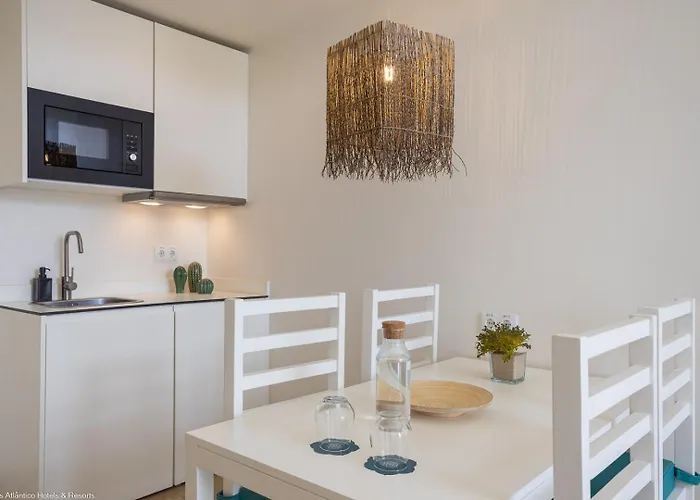 Oasis Tarrafal Alfandega Suites