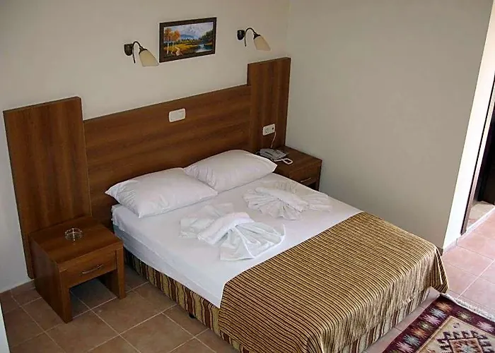 Mg Moms Hotel