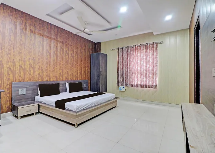Grand Townhouse