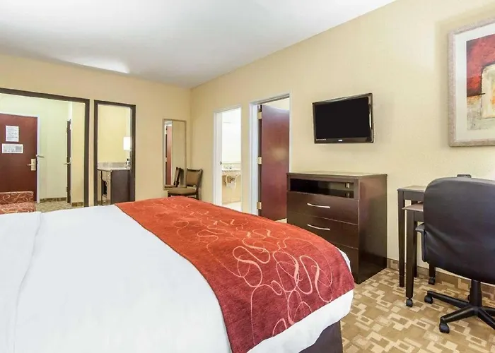 Comfort Suites
